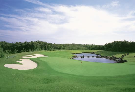 TAKINO COUNTRY CLUB, GEIHINKAN COURSE