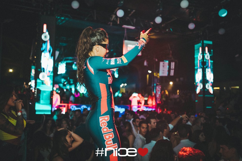 Abbigliamento personalizzato per Hostess - Grid girls - Staff eventi e fiere