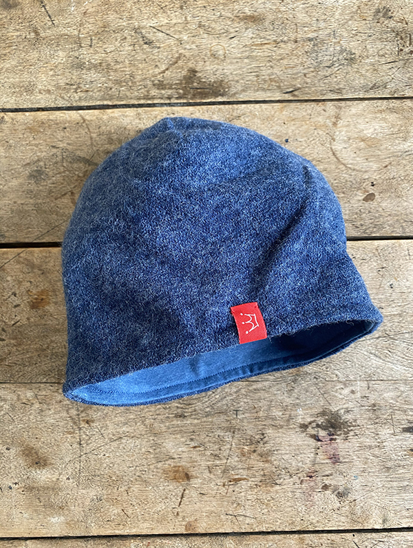 Unisex-Mütze aus Angora-Jersey