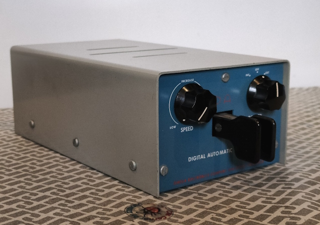 OMEGA. Digital electonic keyer