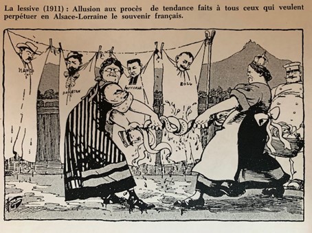Suspendus comme du linge HANSI , le Député et Curé Emile WETTERLE et Léon BOLL en 1911
