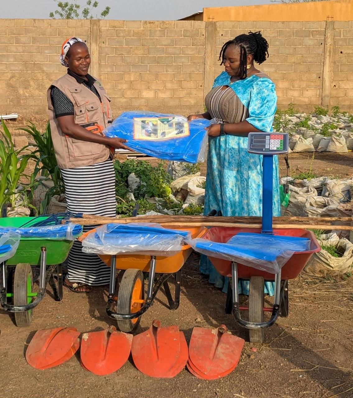 #AgroPak Le CNABio apporte son soutien matériel à Agropak Burkina