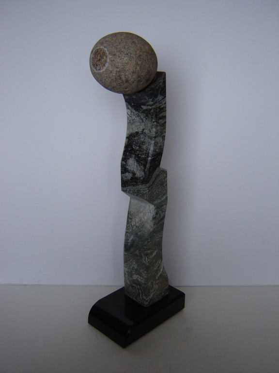 "Žvilgsnis I" 2009m. granitas h-49cm