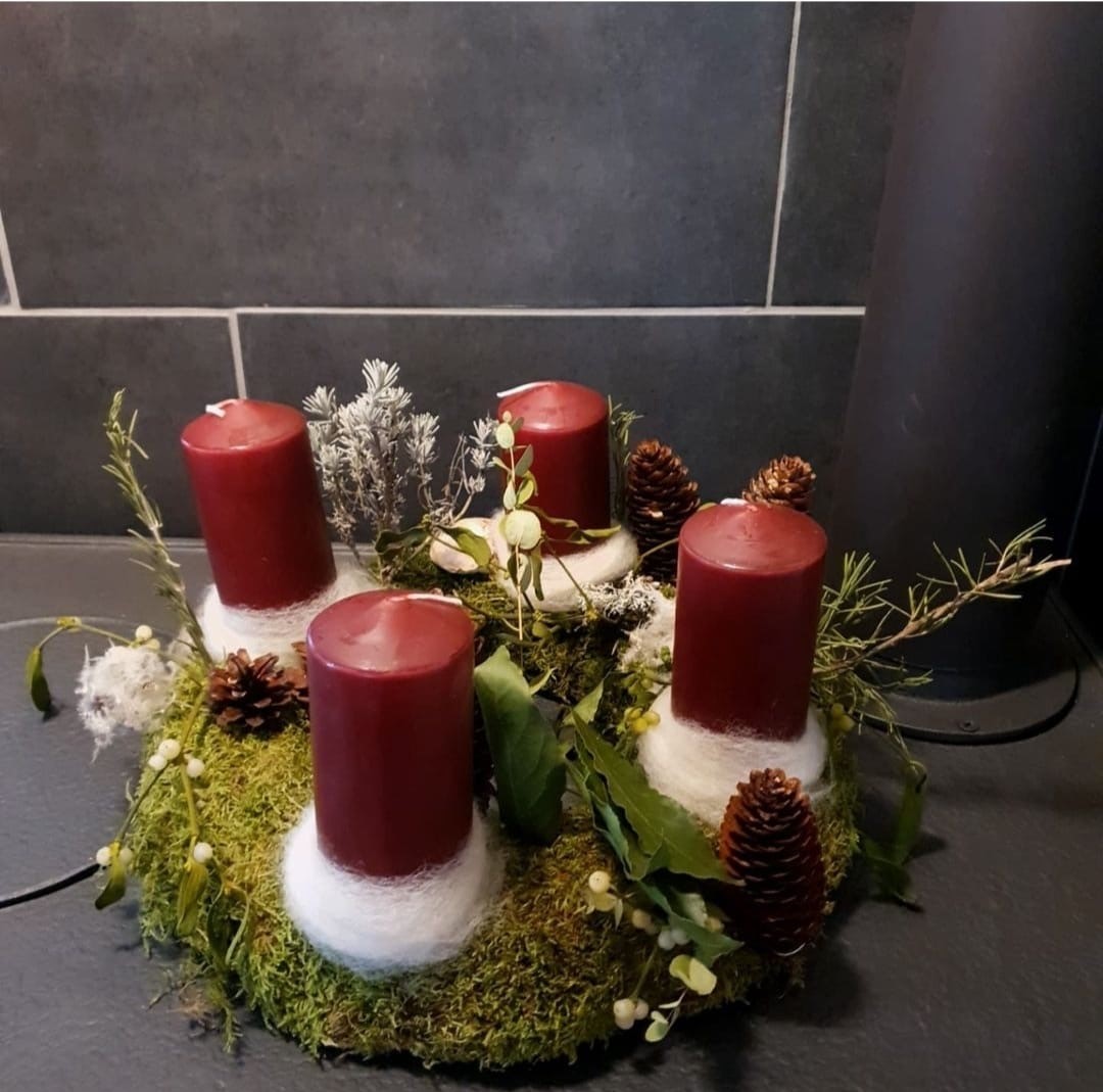 Adventkranz binden