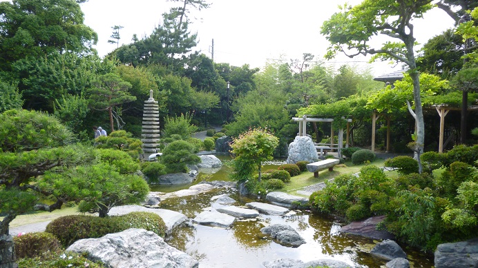 旧吉田茂邸の庭園