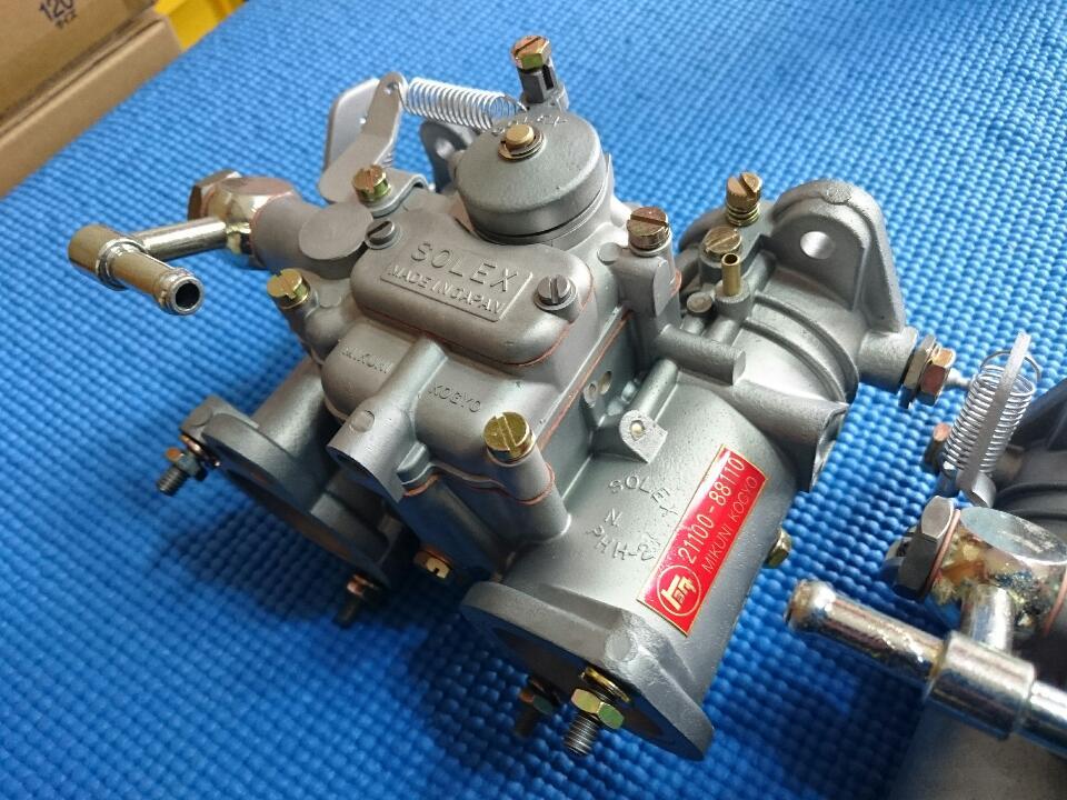 Solex 40パイソレックスキャブレター 2基トヨタ純正3型送料無料