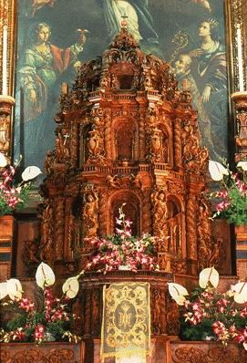 Custodia all'altare della Chiesetta del Convento dei Padri Cappuccini (copertina dell'elenco telefonico della Provincia di Catania nel 1995)