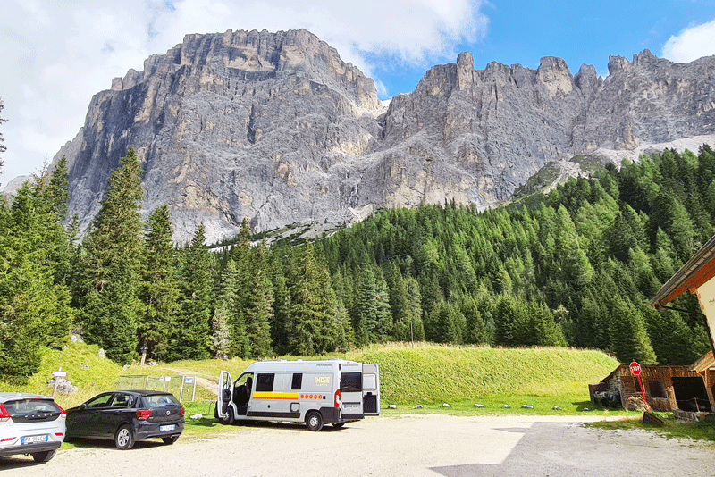 4 Days in The Dolomites - Passo die Sella & Gardena