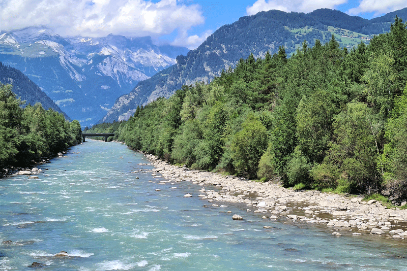 Graubünden，瑞士-辛特莱茵河