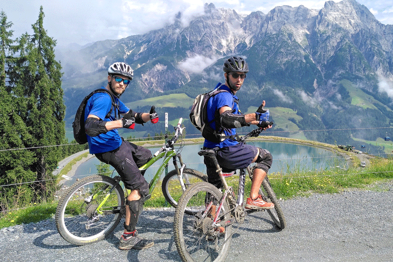  10 Adventure Activities Around the World - Mountainbiking