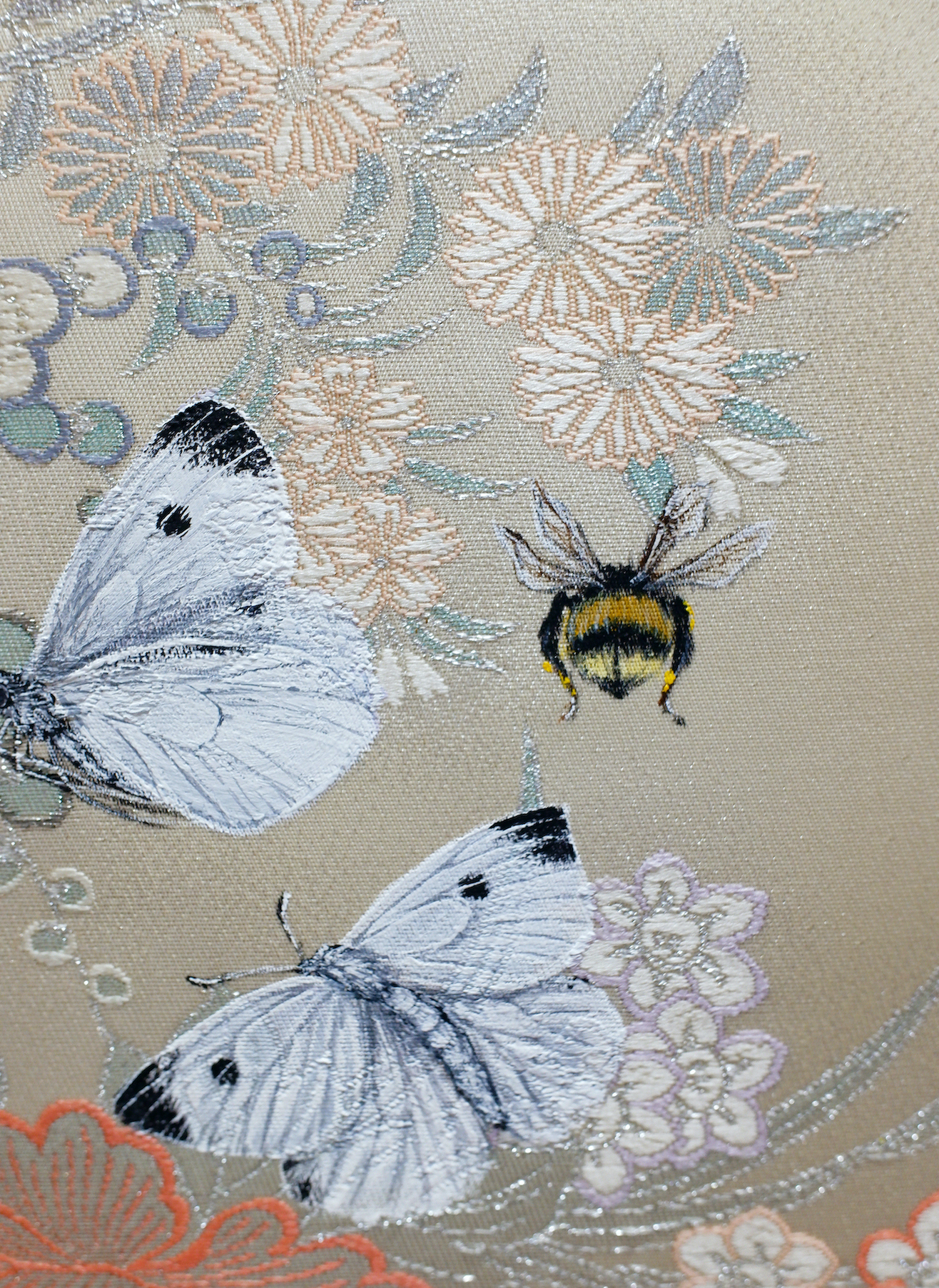 マルハナバチ、bee