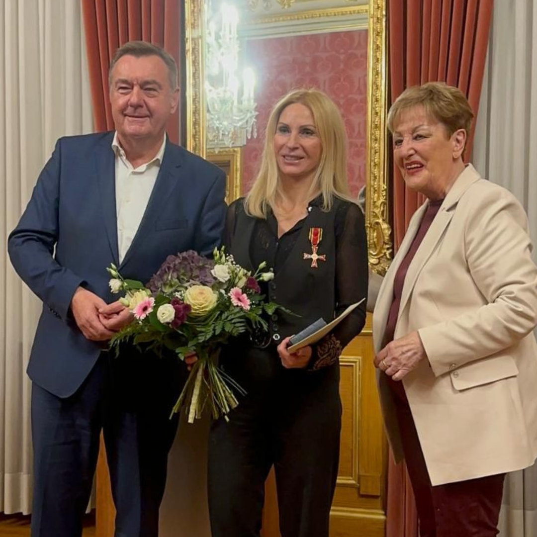 Sabine Assmann erhält das Bundesverdienstkreuz!✨
