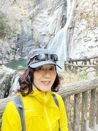 朝の一人ハイキング