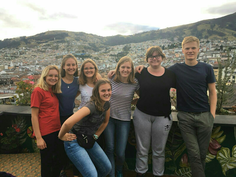 ¡Hola Quito! Mit Gaia, Charlotte, Bella, Sandra, Malin und Julius.