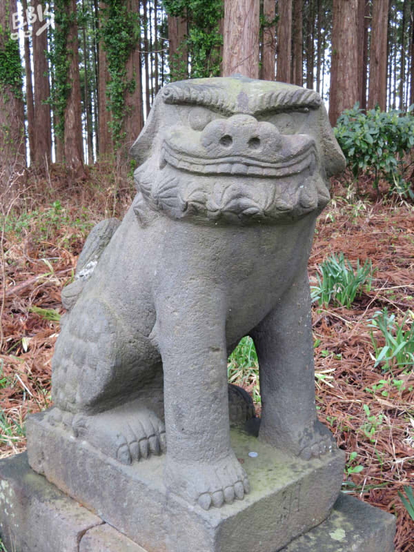 能代市竹生、菅原神社の狛犬