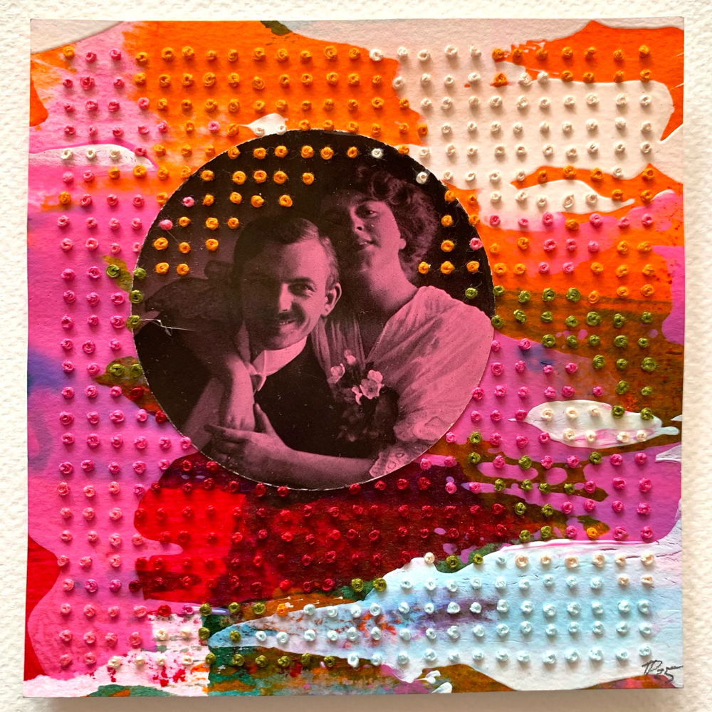 „HEY, APRIL“, handbestickte Collage auf mit Acryl bemaltem Papier, 13,5cm x 14cm (no.32/2025) 