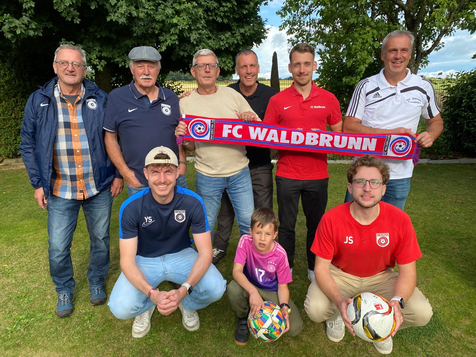 Premium-Ballspende der Familie Schäfer – Fußballleidenschaft in dritter Generation
