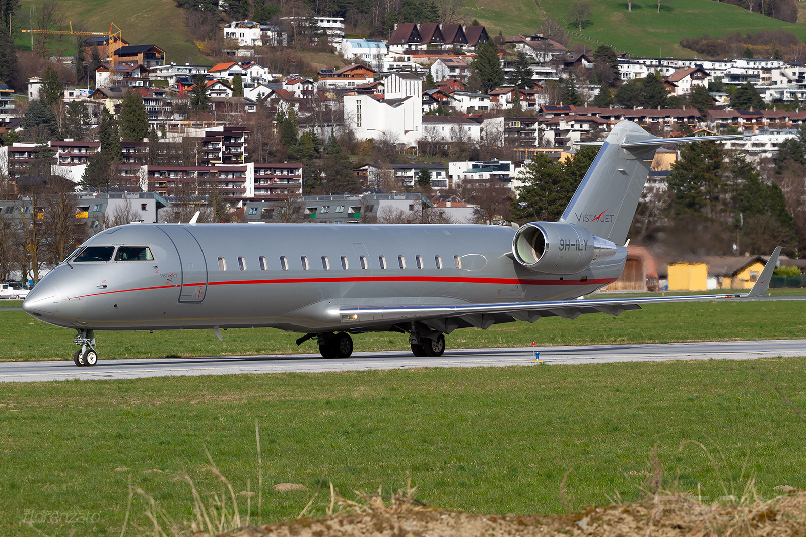 9H-ILY CL-850 8076 VistaJet Malta @ Innsbruck 03.2024 © Piti Spotter Club Verona