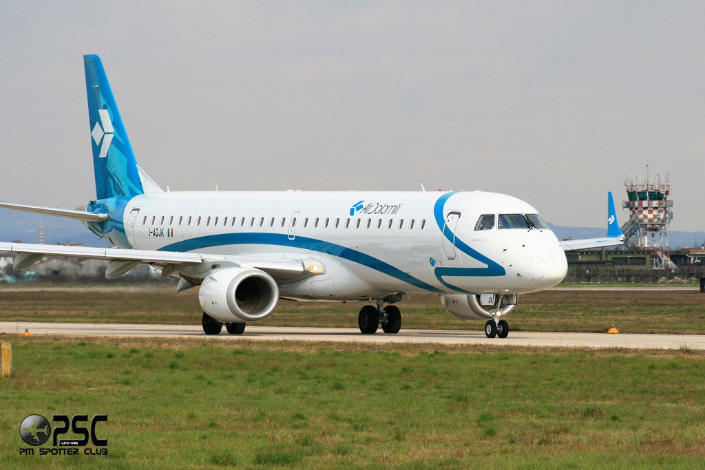 Embraer 190/195 - MSN 245 - I-ADJK  @ Aeroporto di Verona © Piti Spotter Club Verona