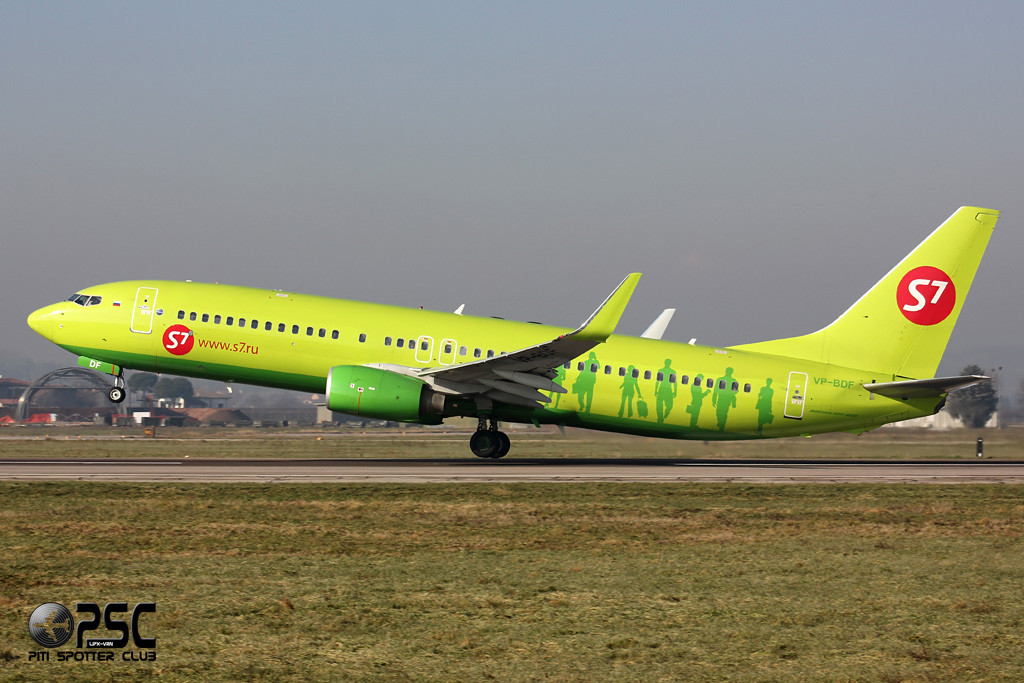 Boeing 737 Next Gen - MSN 30672 - VP-BDF  @ Aeroporto di Verona © Piti Spotter Club Verona