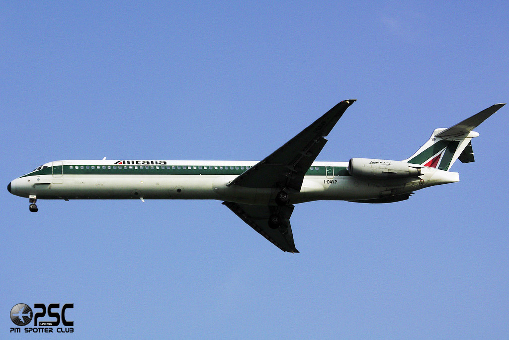McDonnell Douglas MD-80/90 - MSN 49549 - I-DAVP  @ Aeroporto di Verona © Piti Spotter Club Verona