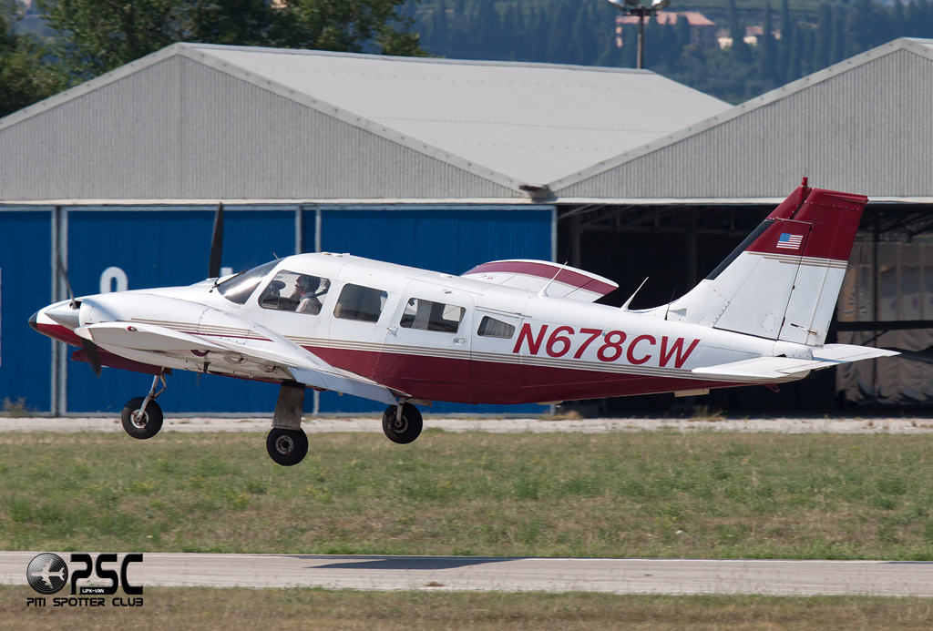 N678CW - Piper PA-34 Seneca @ Aeroporto Verona Boscomantico © Piti Spotter Club Verona