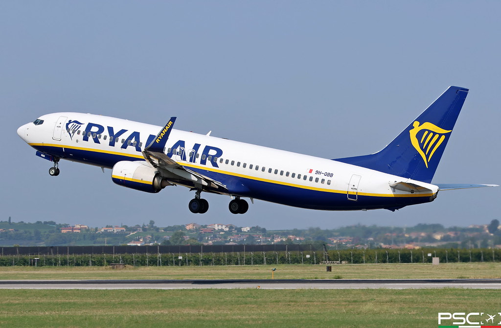 9H-QBB Boeing 737-8AS 61576 5434 cfm56-7B26E  Malta Air>Ryanair 2015 @ Aeroporto di Verona 08 2025 © Piti Spotter Club Verona