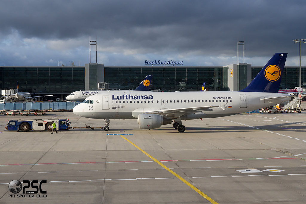 D-AILS A319-114 729 Lufthansa @ Frankfurt Airport 22.10.2014 © Piti Spotter Club Verona