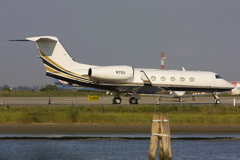 N7GU G450 4118 MPM Financial LLC @ Venezia Airport 16.06.2012 © Piti Spotter Club Verona