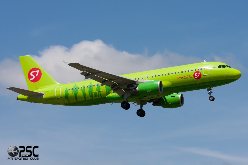 VQ-BDF A320-214 3880 S7 Airlines