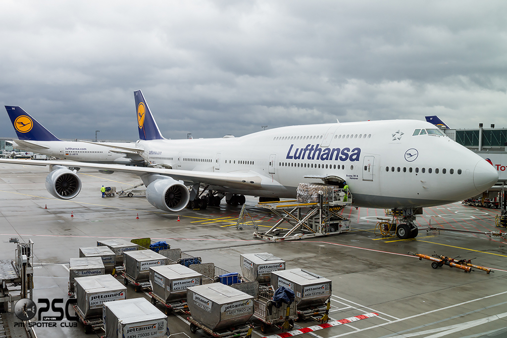 D-ABYJ B747-830 37834/1477 Lufthansa @ Frankfurt Airport  22.10.2014 © Piti Spotter Club Verona