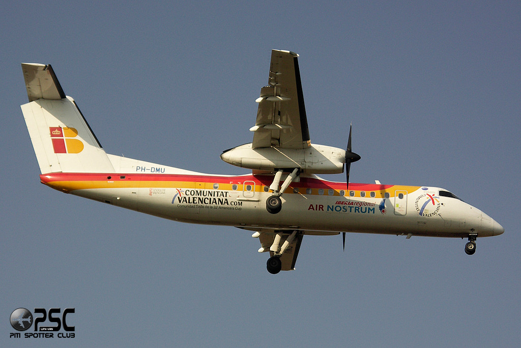 PH-DMU DHC-8-315 568 Air Nostrum
