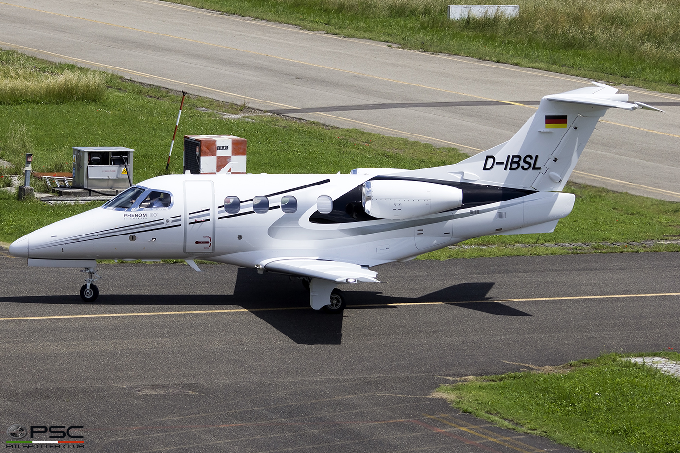 D-IBSL EMB500 50000295 Avia Mobil GmbH Jul 2014 @ Reggio Emilia 05 2019 e © Piti Spotter Club Verona