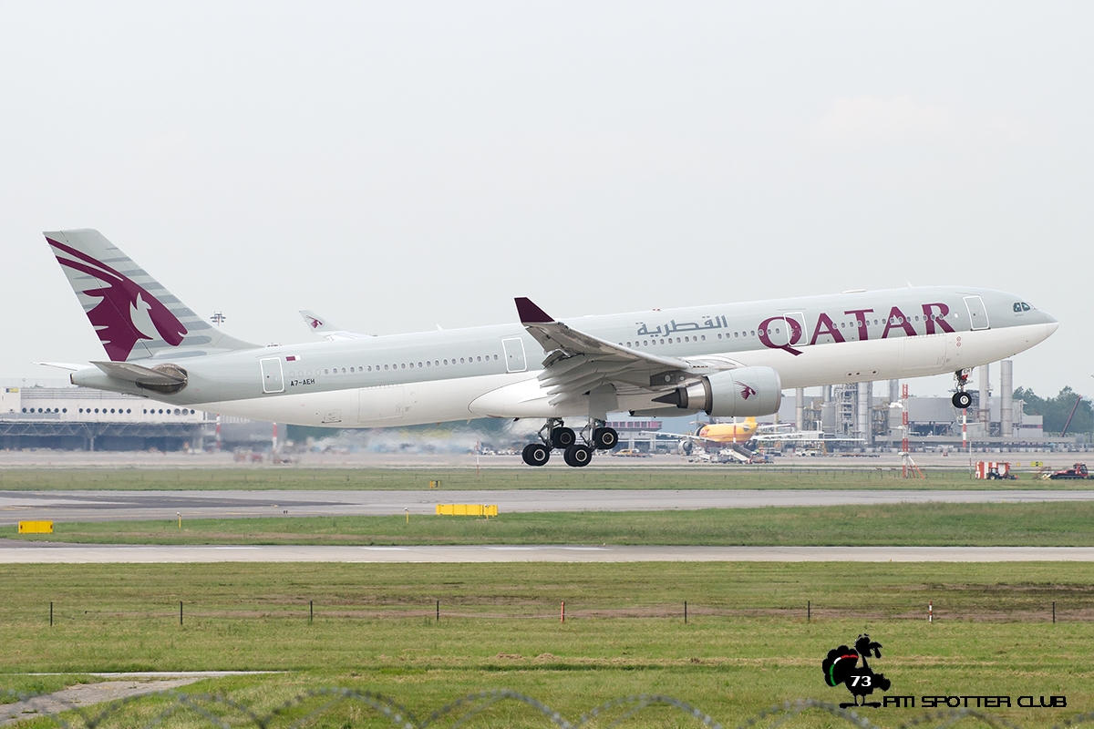 A7-AEH A330-302E 789 Qatar Airways @ Milano Malpensa Airport 18.05.2016 © Piti Spotter Club Verona