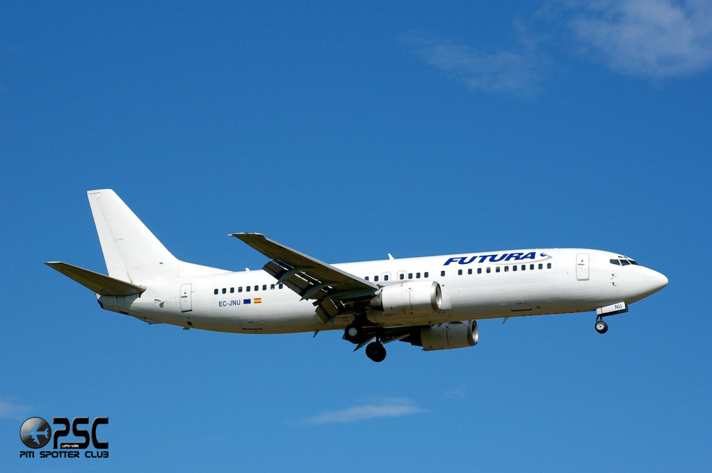 EC-JNU B737-4Q8 26285/2416 Futura International Airways