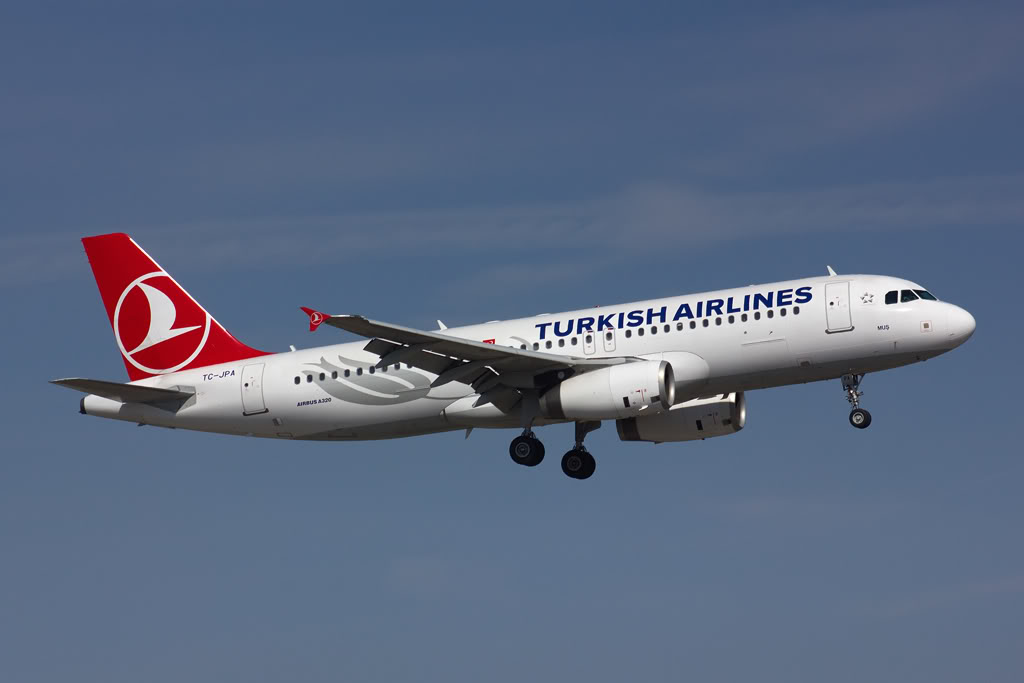 TC-JPA A320-232 2609 Turkish Airlines - THY Türk Hava Yollari @ Bologna Airport 10.03.2012 © Piti Spotter Club Verona