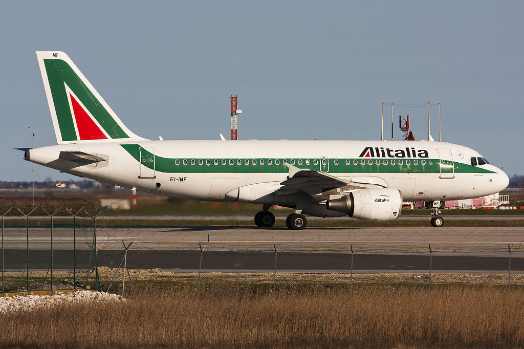 EI-IMF A319-112 2083 Alitalia @ Venezia Airport 22.03.2013 © Piti Spotter Club Verona