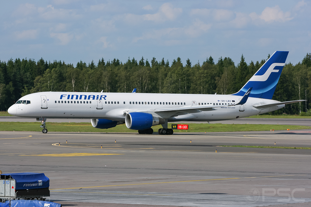OH-LBO B757-2Q8 28172/772 Finnair @ Helsinki Airport 2008 © Piti Spotter Club Verona