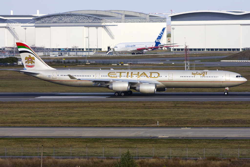 F-WWCB A340-642 929 Airbus Industrie @ Toulouse Airport 10.2008 © Piti Spotter Club Verona