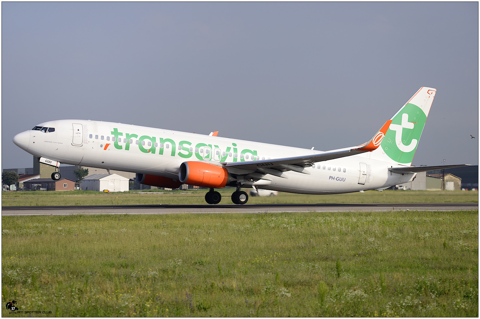 PH-GUU B737-8EH 39607/4248 Transavia Airlines @ Aeroporto di Verona - 20/08/2016 © Piti Spotter Club Verona