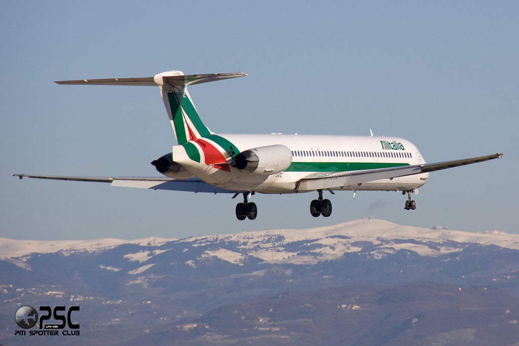 McDonnell Douglas MD-80/90 - MSN 53222 - I-DATC @ Aeroporto di Verona © Piti Spotter Club Verona