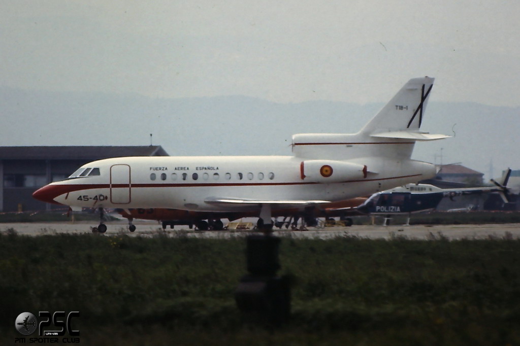 T.18-1  45-40  Falcon 900B  38  451 Esc @ Aeroporto di Verona   © Piti Spotter Club Verona