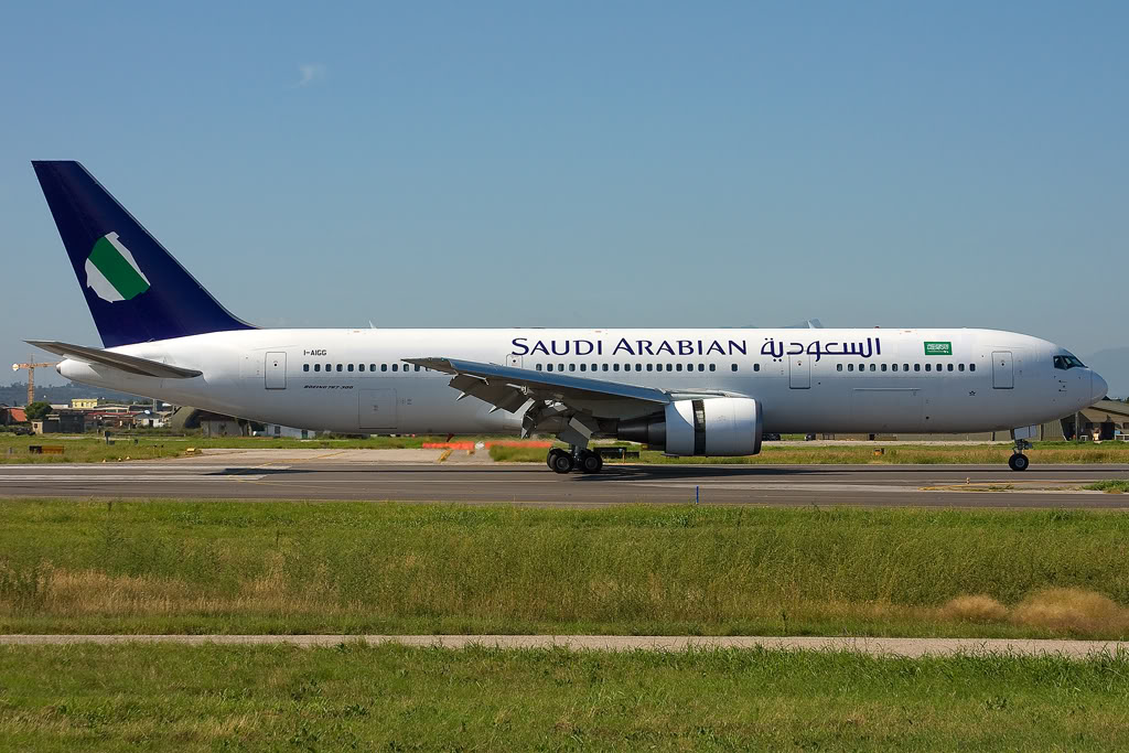 I-AIGG  B767-304ER  28041/614  Saudia - Saudi Arabian Airlines @ Aeroporto di Verona  © Piti Spotter Club Verona