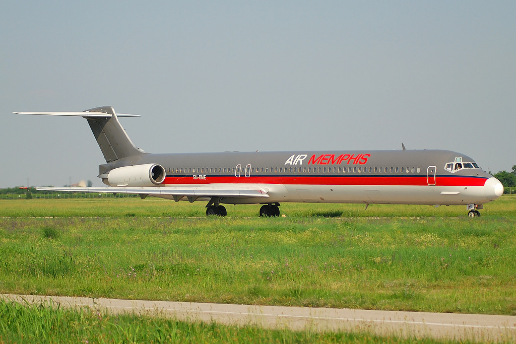 SU-BME MD-83 49628/1582 Air Memphis