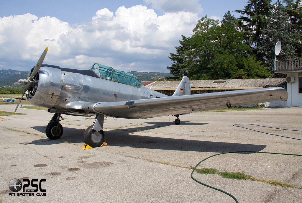 Private  North American AT-6F Texan  D-FKVE (cn 121-43045)