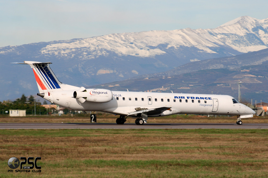 Embraer 135/145 - MSN 407 -  F-GUJA @ Aeroporto di Verona © Piti Spotter Club Verona