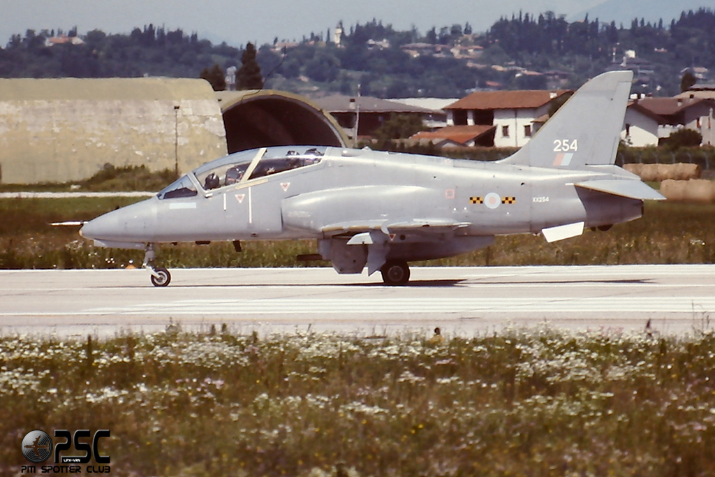 XX254   Hawk T1A  312090/090   @ Aeroporto di Verona   © Piti Spotter Club Verona