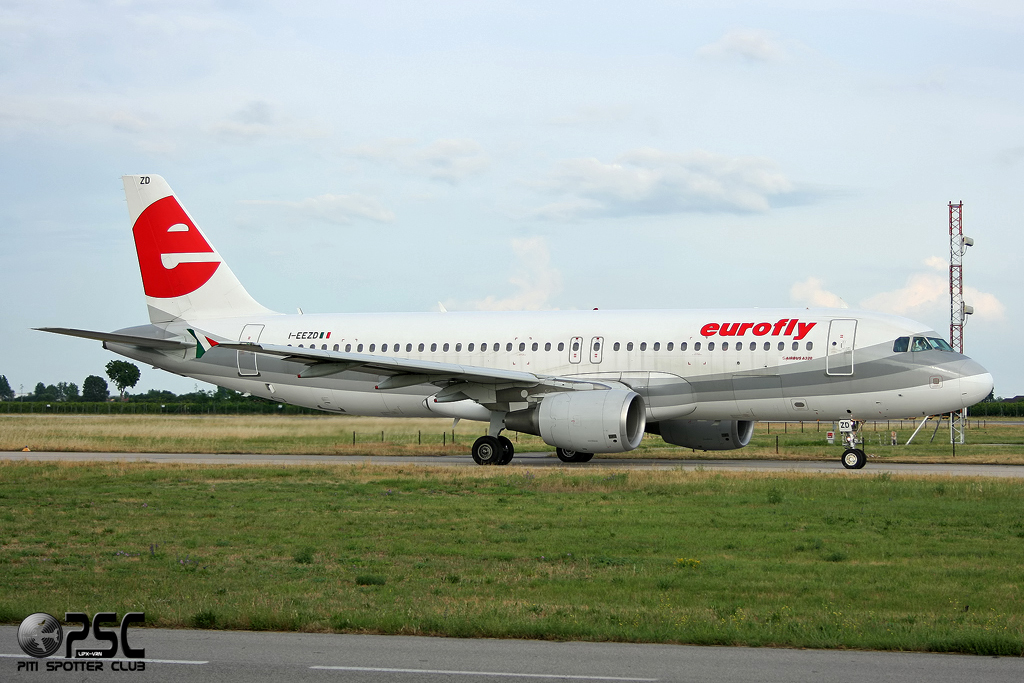 I-EEZD  A320-214  1920  Eurofly  @ Aeroporto di Verona © Piti Spotter Club Verona 
