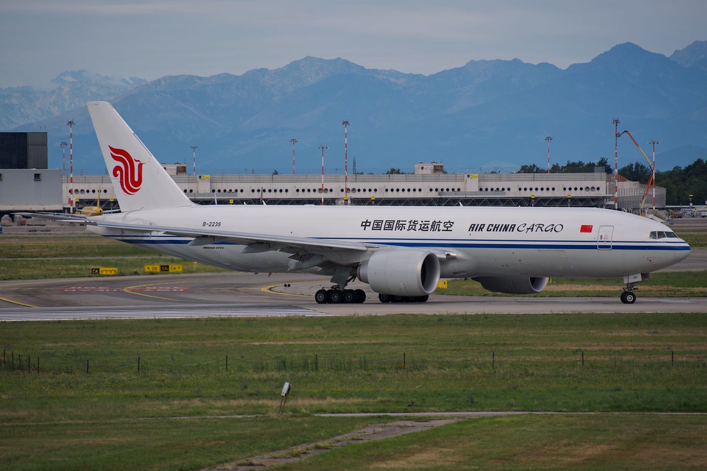 B-223S Boeing 777F 67834 1758 GE90-110B1  Air China Cargo 2024 @ Milano Malpensa MXP 07 2025 © Piti Spotter Club Verona