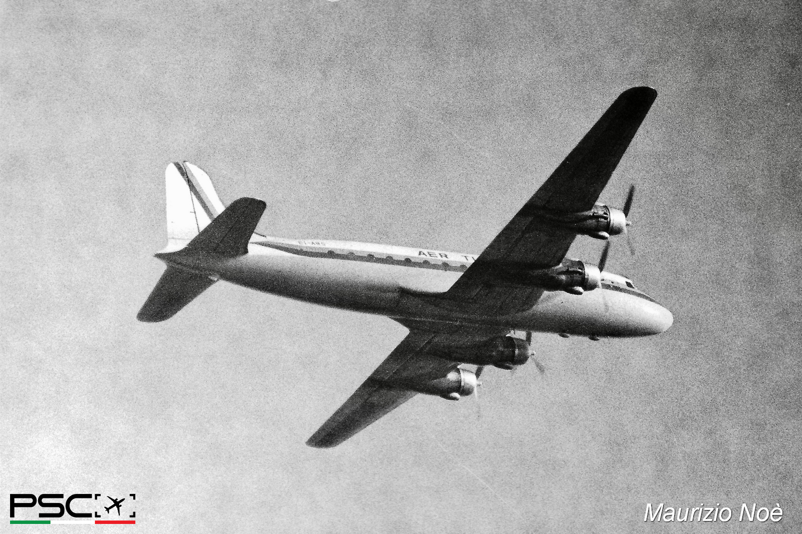 EI-ARS Douglas DC-4A 27289 0235 R2000  Aer Turas 1945 © collezione Maurizio Noè p.g.c. - Piti Spotter Club Verona